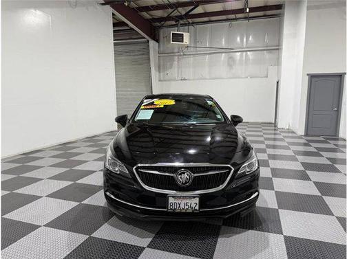 2017 Buick LaCrosse Essence