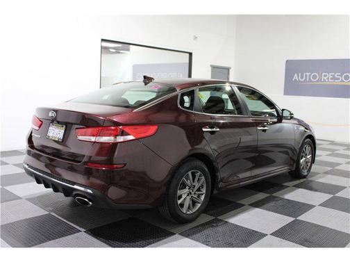 2019 Kia Optima LX