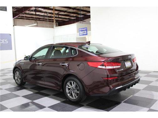 2019 Kia Optima LX