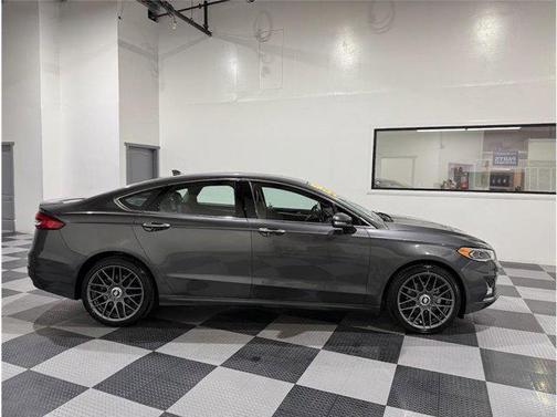 2020 Ford Fusion Titanium