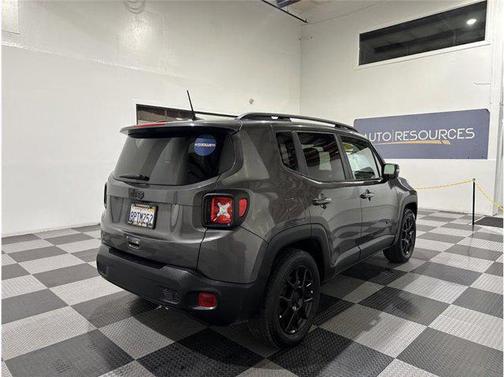 2019 Jeep Renegade Altitude