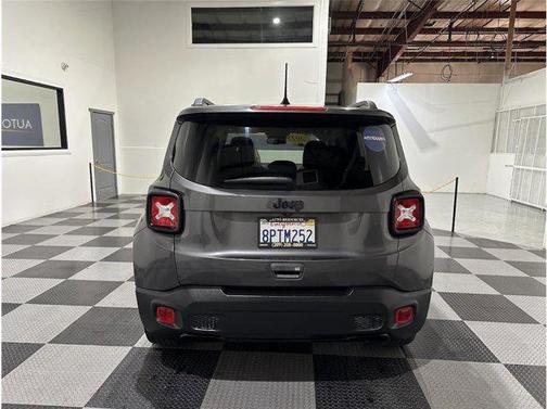 2019 Jeep Renegade Altitude