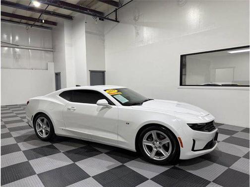2019 Chevrolet Camaro 1LT