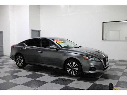 2019 Nissan Altima 2.5 SV