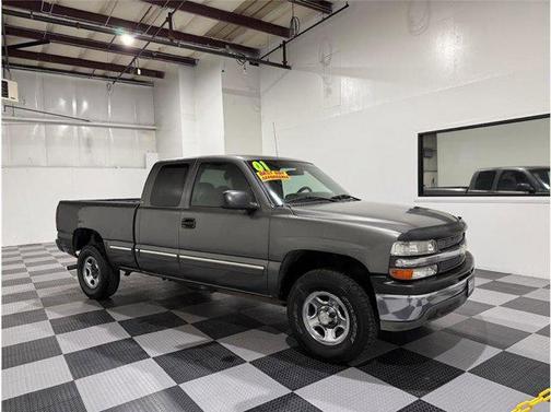2001 Chevrolet Silverado 1500 Base