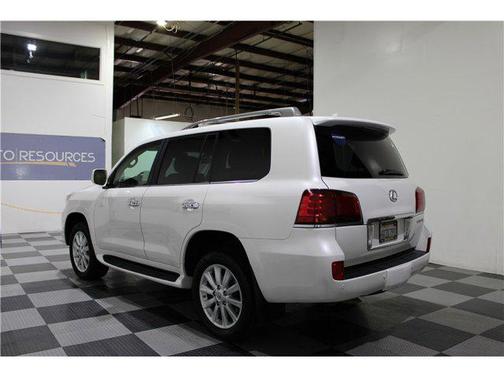 2011 Lexus LX 570 Base