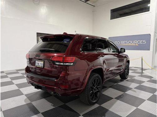 2017 Jeep Grand Cherokee Altitude