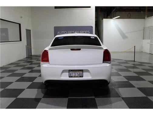 2019 Chrysler 300 S