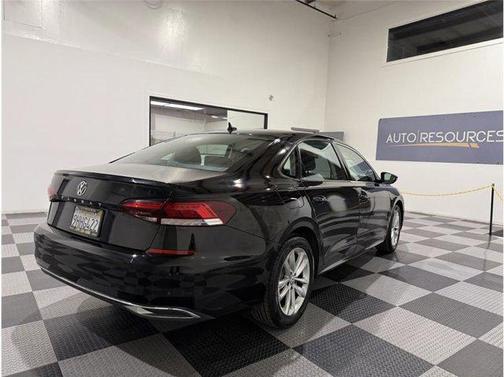 2020 Volkswagen Passat 2.0T S