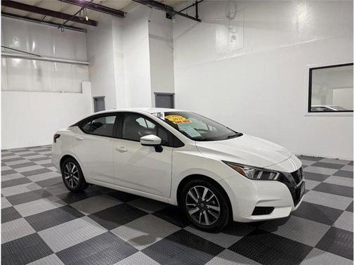2021 Nissan Versa 1.6 SV