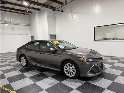 2021 Toyota Camry LE