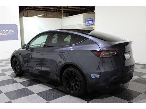 2021 Tesla Model Y Long Range Dual Motor All-Wheel Drive