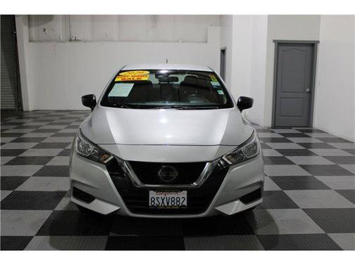 2020 Nissan Versa 1.6 S