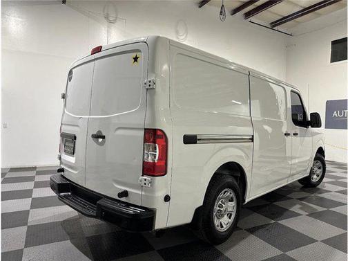 2016 Nissan NV Cargo NV2500 HD SV V6