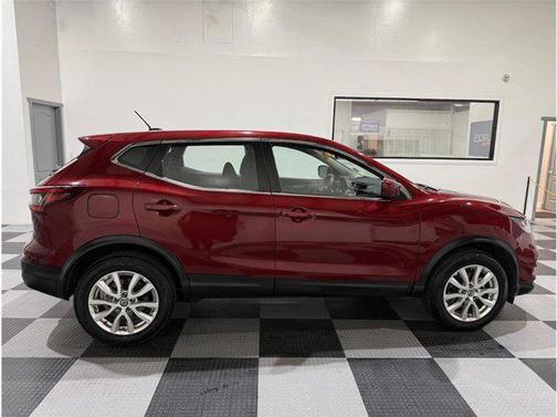 2022 Nissan Rogue Sport S