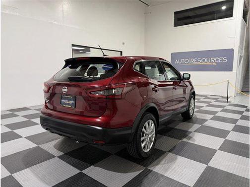2022 Nissan Rogue Sport S