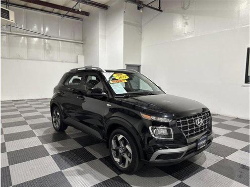 2021 Hyundai VENUE SEL
