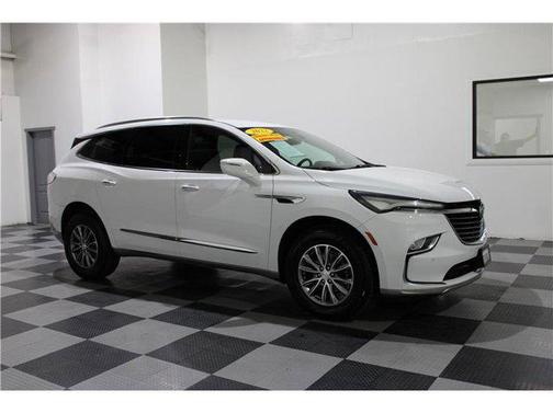 2022 Buick Enclave FWD Essence