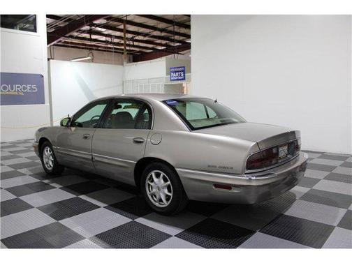 2002 Buick Park Avenue Sedan 4D