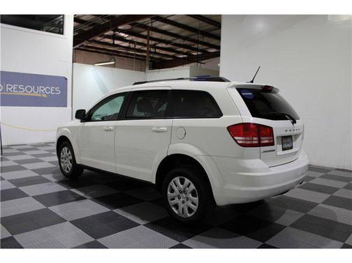 2017 Dodge Journey SE