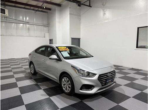 2021 Hyundai Accent SE