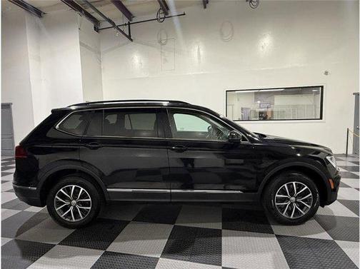 2020 Volkswagen Tiguan 2.0T SE