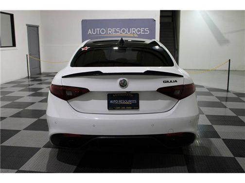2020 Alfa Romeo Giulia Ti Sport