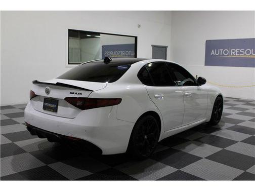 2020 Alfa Romeo Giulia Ti Sport