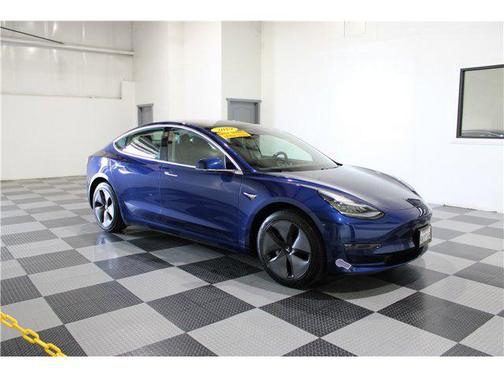 2019 Tesla Model 3 Standard Range Plus