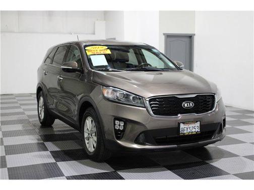2019 Kia Sorento LX