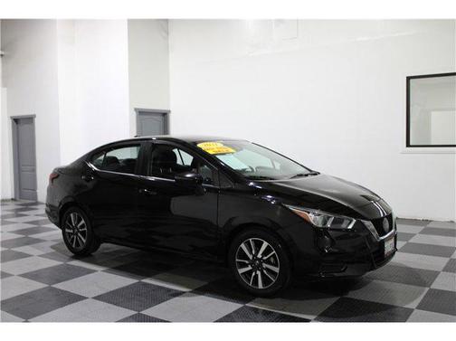 2021 Nissan Versa 1.6 SV