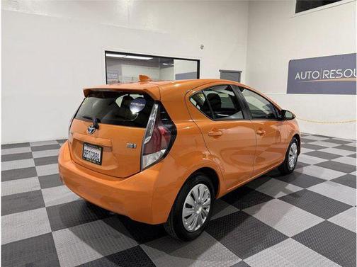 2015 Toyota Prius c One