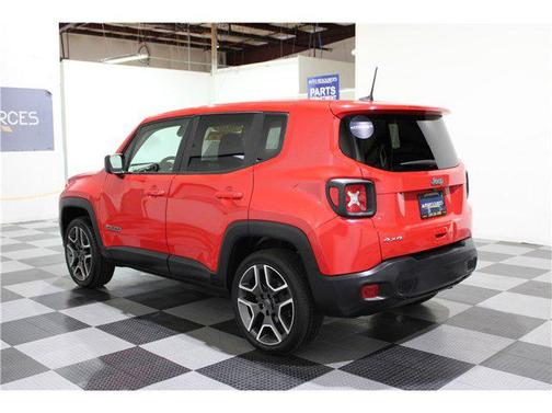 2020 Jeep Renegade Jeepster 4X4