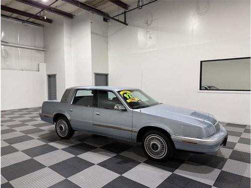 1992 Chrysler New Yorker Salon
