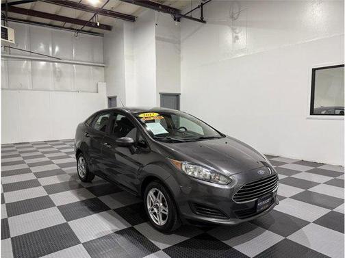 2017 Ford Fiesta SE