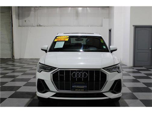 2023 Audi Q3 Premium 45 TFSI S line quattro Tiptronic