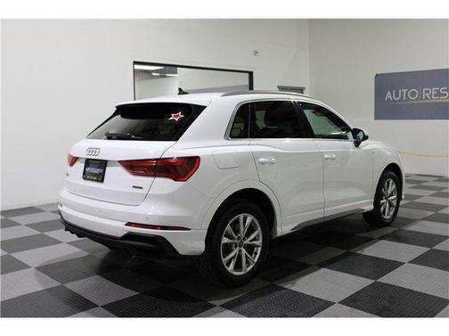 2023 Audi Q3 Premium 45 TFSI S line quattro Tiptronic