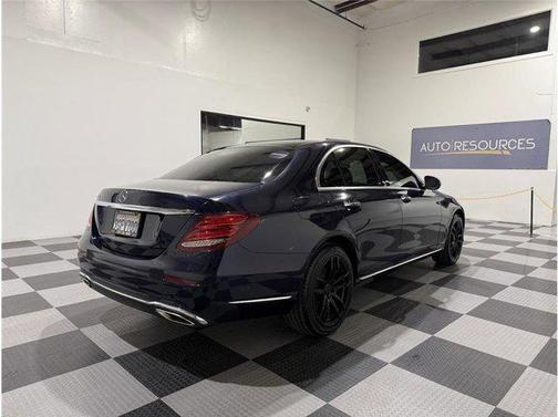 2017 Mercedes-Benz E-Class E 300 Sedan 4D