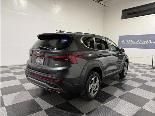 2022 Hyundai SANTA FE SE