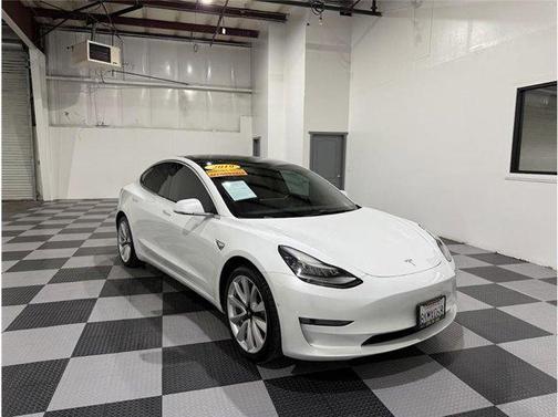 2019 Tesla Model 3 Standard Range Plus