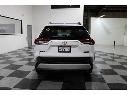 2022 Toyota RAV4 Adventure