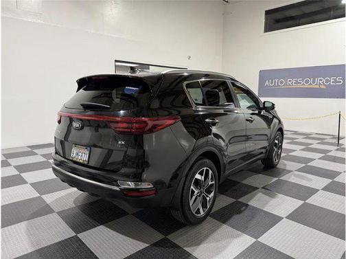 2020 Kia Sportage EX