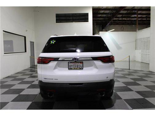 2022 Chevrolet Traverse LT Cloth