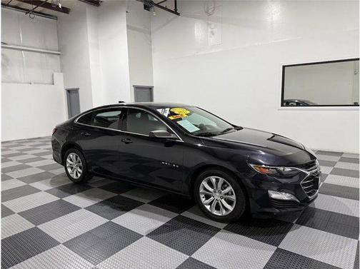 2022 Chevrolet Malibu FWD LT