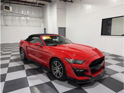 2017 Ford Mustang EcoBoost Premium