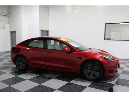 2021 Tesla Model 3 Standard Range Plus