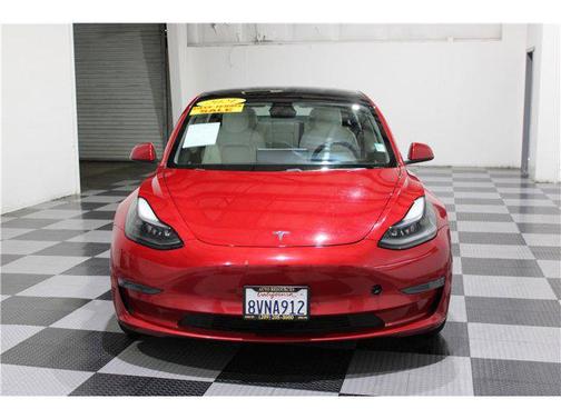 2021 Tesla Model 3 Standard Range Plus