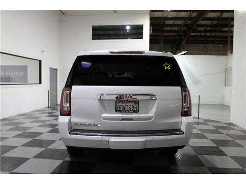 2018 GMC Yukon XL Denali