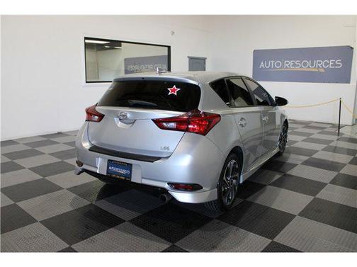 2016 Scion iM Hatchback 4D