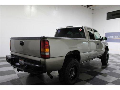 Light Pewter Metallic 2001 Chevrolet Silverado 2500 LS H/D Extended Cab